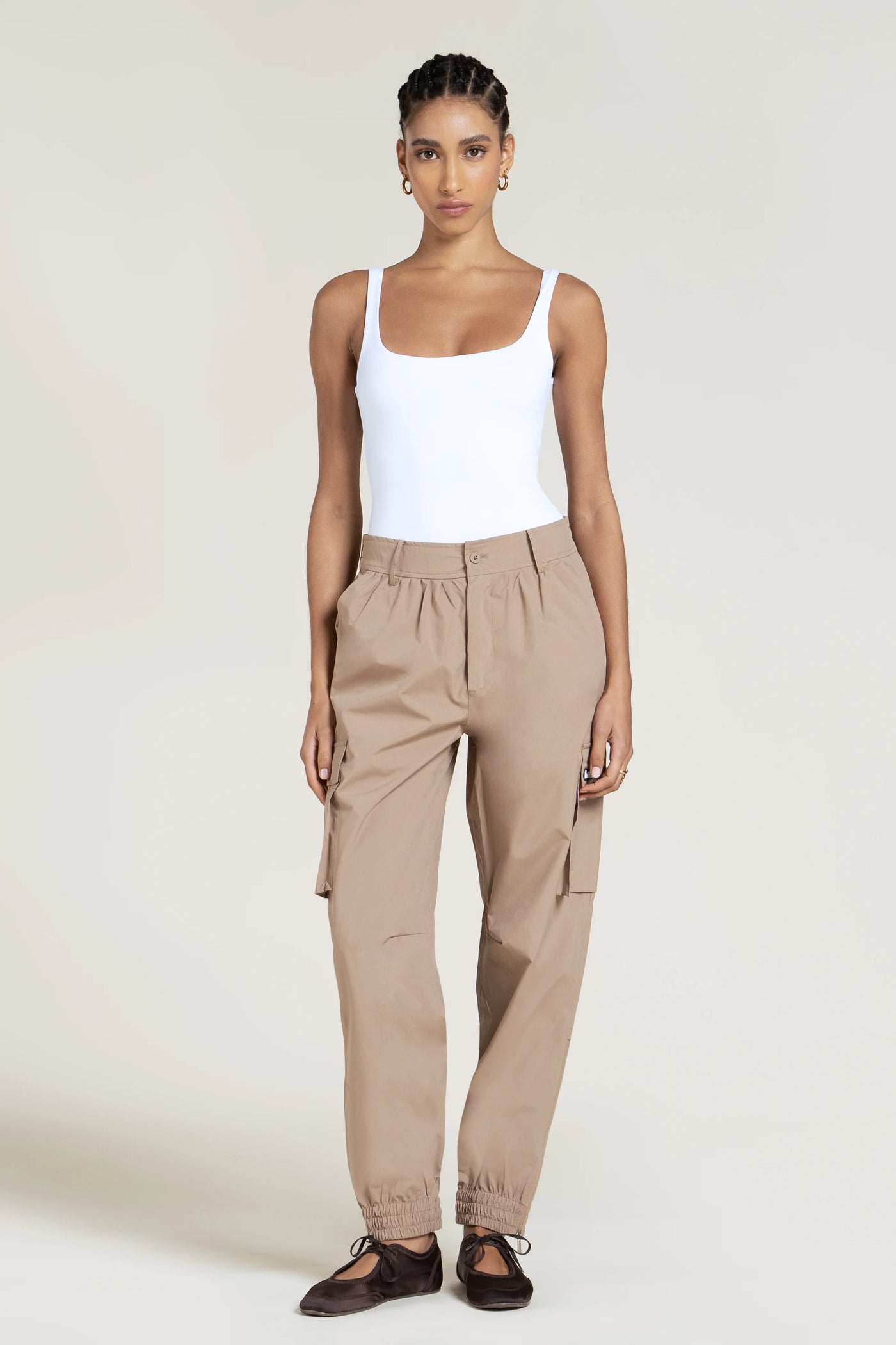 Pantalon imperméable Gambetta cargo multipoches couleur sahara 